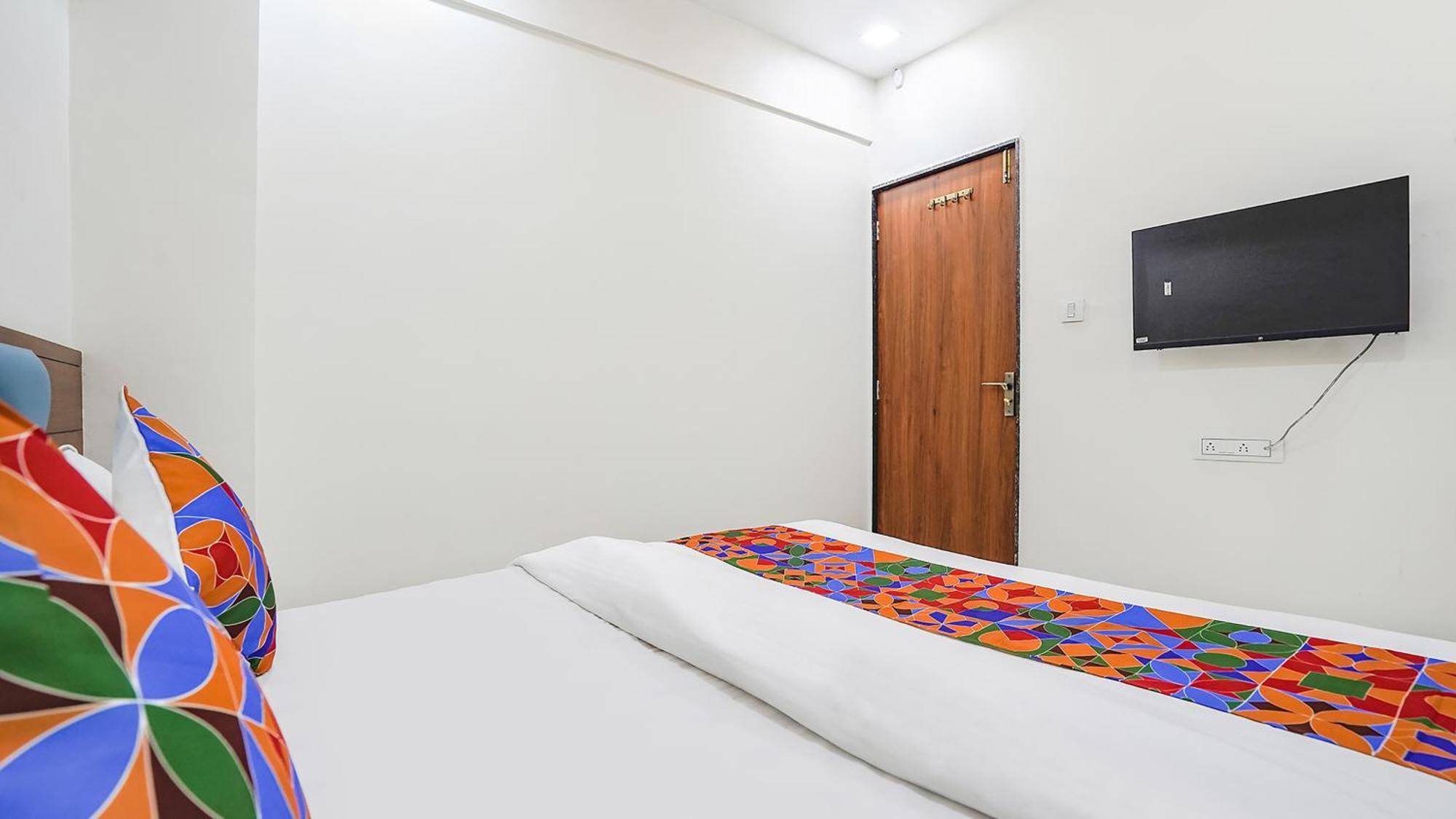 Fabhotel Vishala In Αχμπανταμπάντ Εξωτερικό φωτογραφία