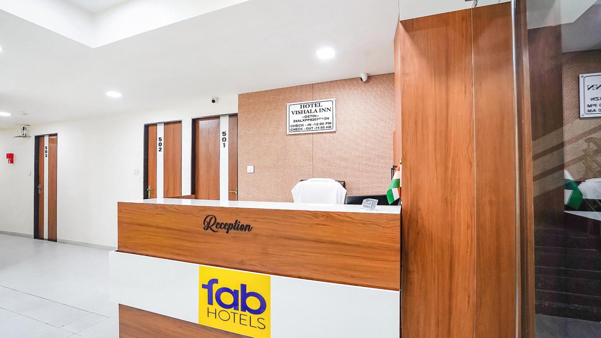 Fabhotel Vishala In Αχμπανταμπάντ Εξωτερικό φωτογραφία